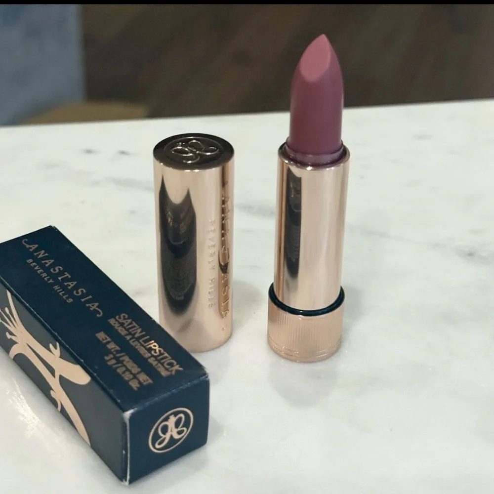 NIB ANASTASIA BEVERLY HILLS Matte & Satin Velvet Lipstick-Pink (Dusty Rose)